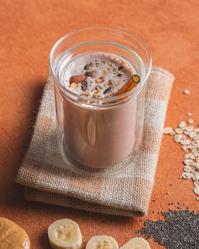 Breakfast protein shake with skyr and chocolate milk