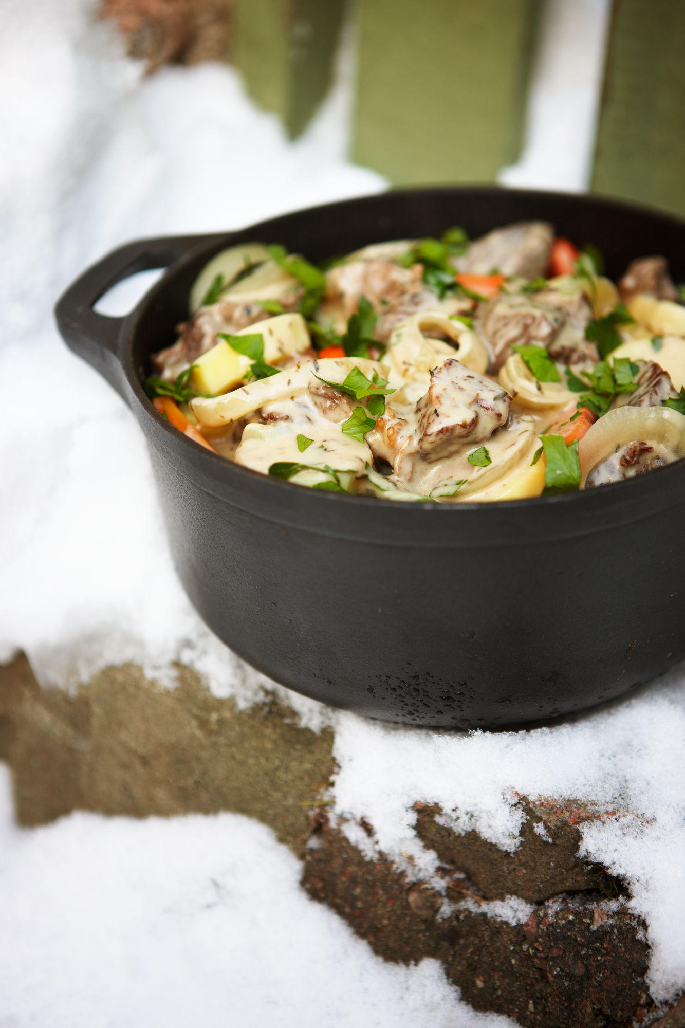 Vintergryde med æblejuice