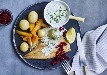 Stegte skrubber med persillesauce