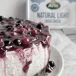 Cheesecake de oreo y frutos rojos con Arla Queso de untar Natural Light
