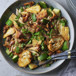 Pasta med krämig svampsås och halloumi