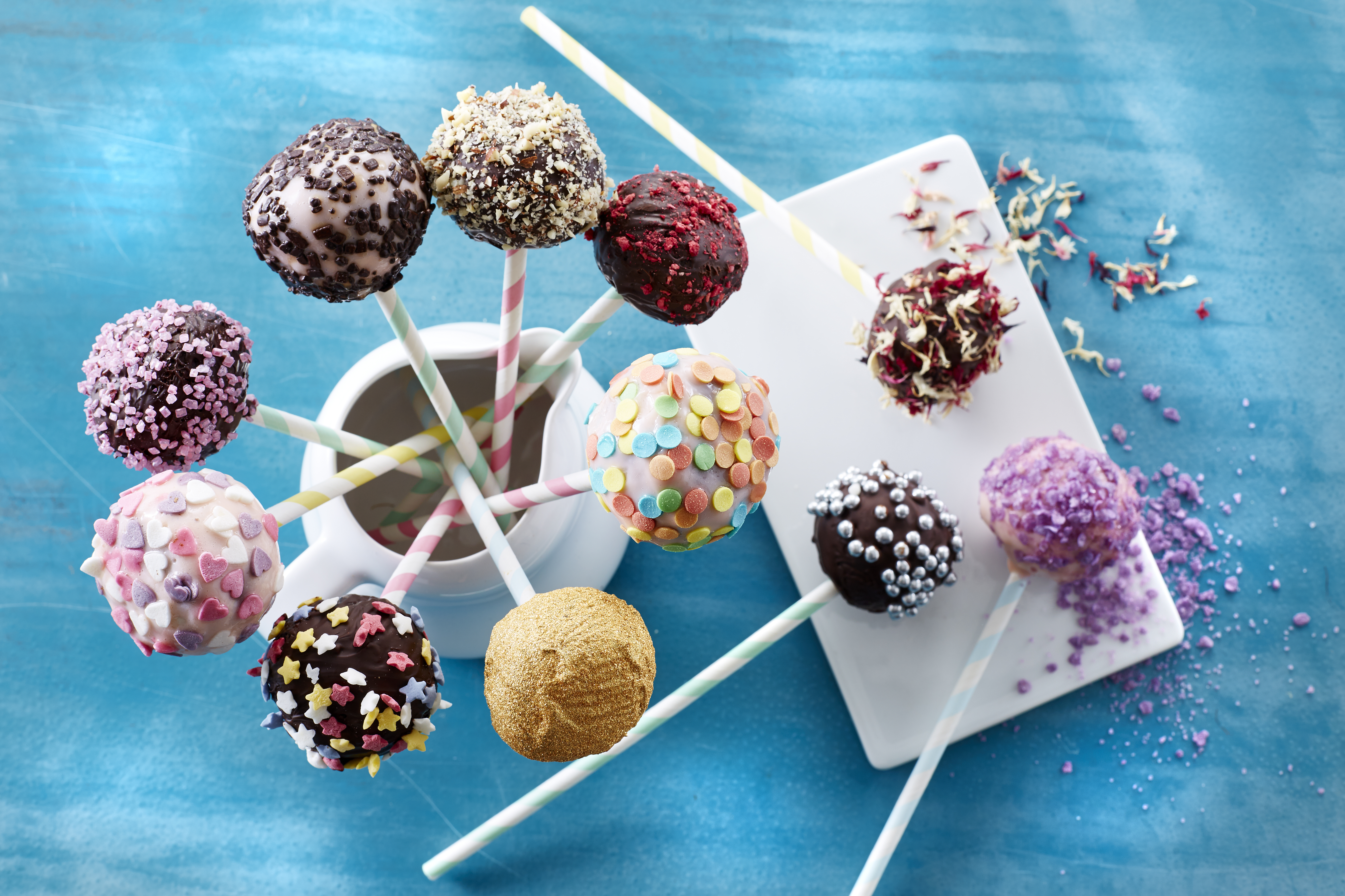 Саяжайдағы үйдегі жұптың суреті