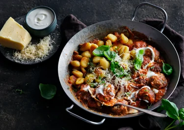 Köttbullar i tomatsås