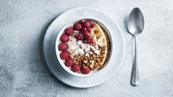 Chocolate smoothie bowl