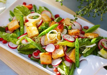 Ostsallad med smultron