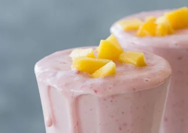 Summer fruit-smoothie