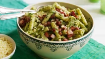 Pasta med grønkålspesto