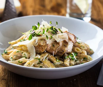 Kremet pasta med Castello® Hvit