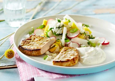 Rissalat med mynte til sennepsschnitzler