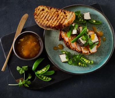 Cream Cheese Sandwich with an Indian Touch