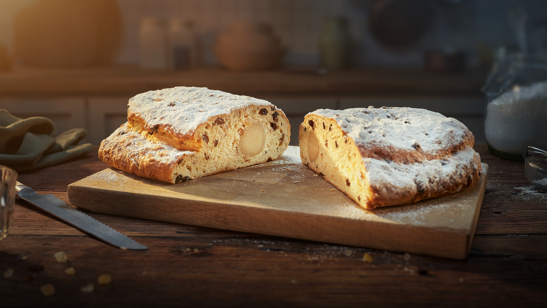 FRUITY DUTCH CHRISTMAS BREAD