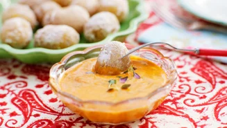 Kanarisk potatis med mojo rojo