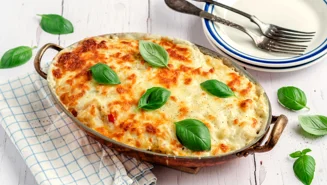 Vegetable pasta bake