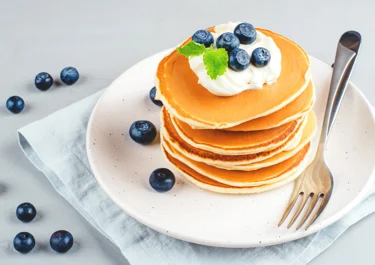 Thick Fruity Pancakes