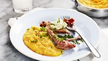 Fläsklägg med rotmos