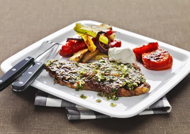 Entrecote med medelhavsgrönsaker