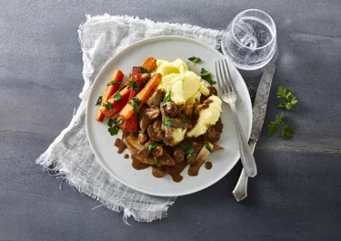 Rundvleesstoofpot met rode wijnsaus