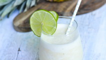 Pina colada smoothie