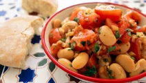 Salsa med tomat och bönor