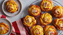 Saffransbullar med vit choklad