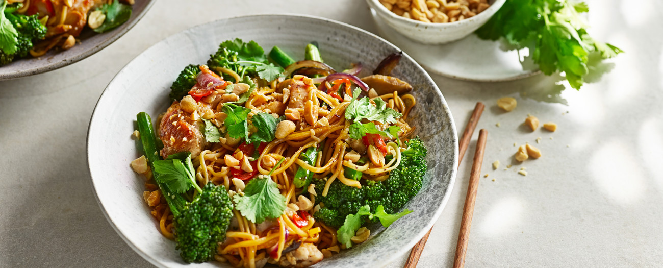 Asiatisk kycklingwok med jasminris