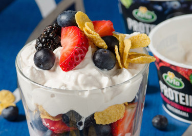 Trifle με επιδόρπιο γάλακτος