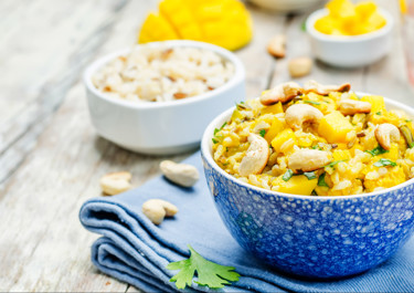 Mango, Rasin And Coconut Chicken Curry