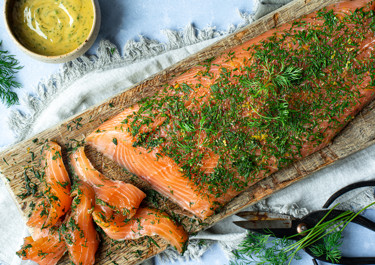 Gravad laks med rævesauce