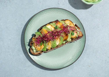 Lactose-free guacamole sandwich