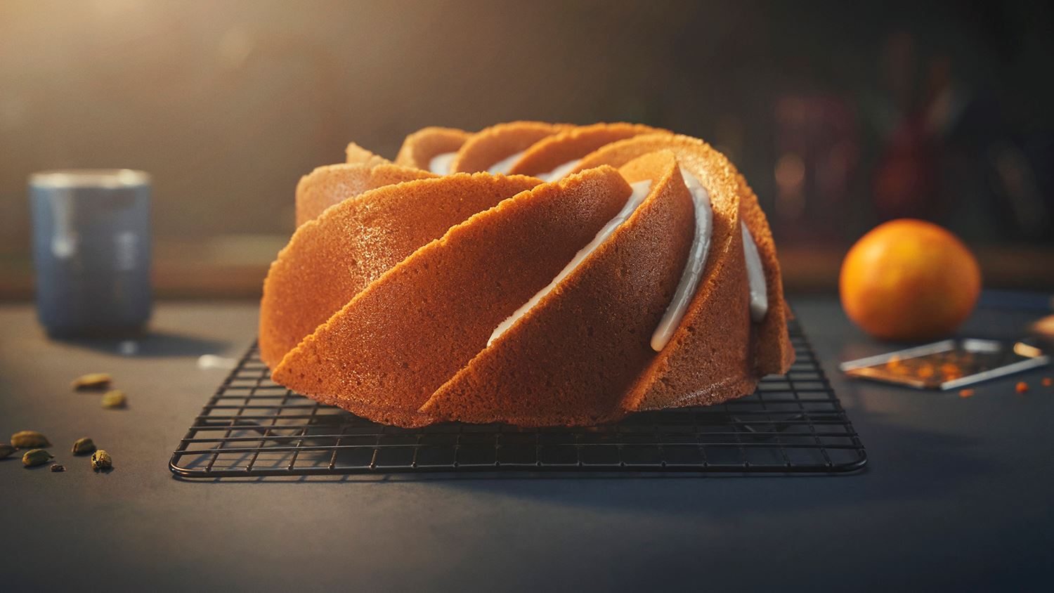 ORANGE BUNDT CAKE | Lurpak®