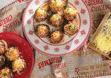 Μανιτάρια γεμιστά με λουκάνικο και τυρί κρέμα