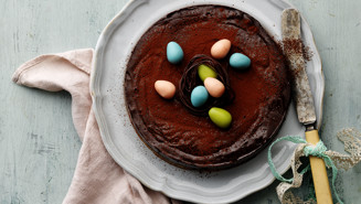 Gluten-free Easter cake