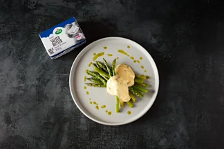 Fresh Minted Hollandaise Sauce