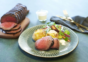 Roastbeef med bagte kartofler