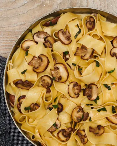 PAPPARDELLE MET CHAMPIGNONS