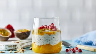 Laktosefri chialamande med mandler og frugt