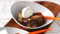 Brödpudding med banan och choklad