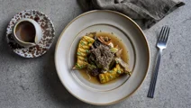Grillad kejsarhatt med karamelliserad grädde och svampragu