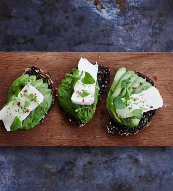 Avocado bruschetta