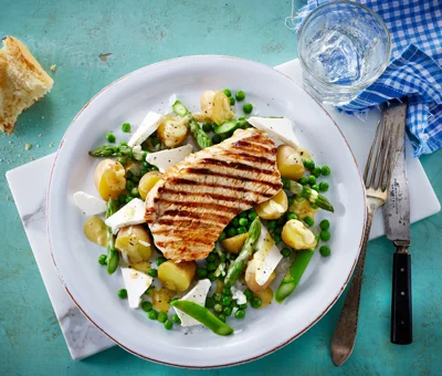 Potato salad with green asparagus