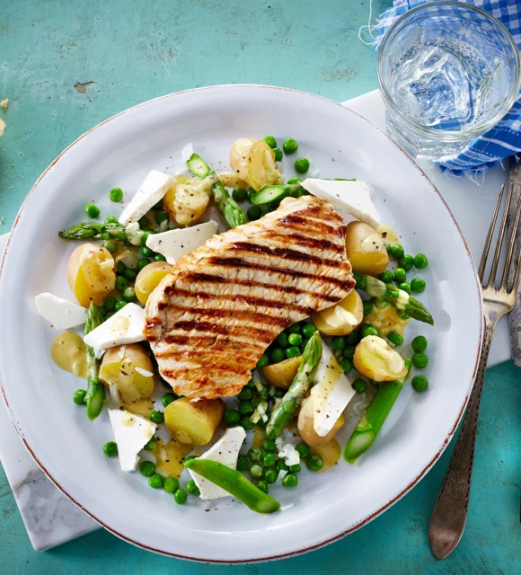 Potato salad with green asparagus