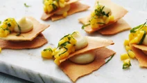 Petit-four med mango, mynta och vit choklad