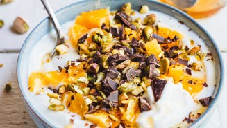 Chocolate and orange topping for skyr 