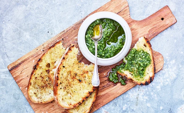 Green chimichurri