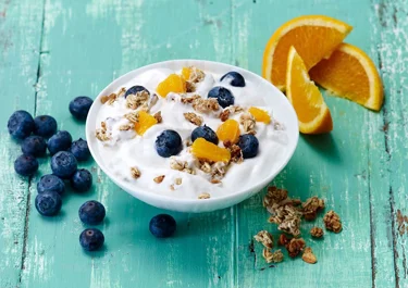 Orange and blueberry topping for skyr