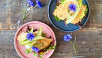 Smørrebrød med paneret fisk