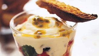 Passionhedelmää ja kaurakorppuja