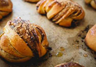 Cardamom buns