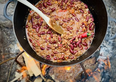 Chili con carne - lavet over bål