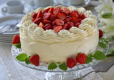 Lyxig gräddtårta
